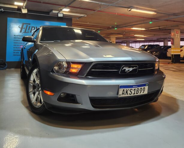 Ford Mustang V6 2010 Manual